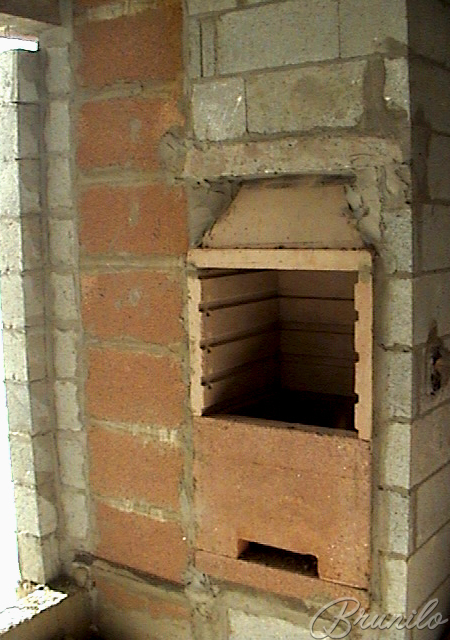 Churrasqueira e duto pré - moldados 